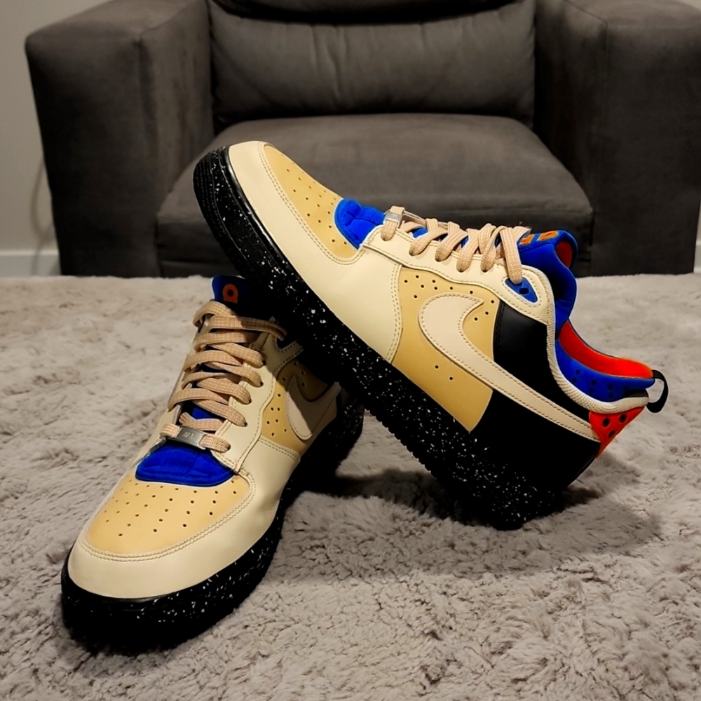 Men's Nike Air Force 1 Tan&Cream, Black Heel&Sole, Royal Blue&Orange boot inside - Picture 4 of 4